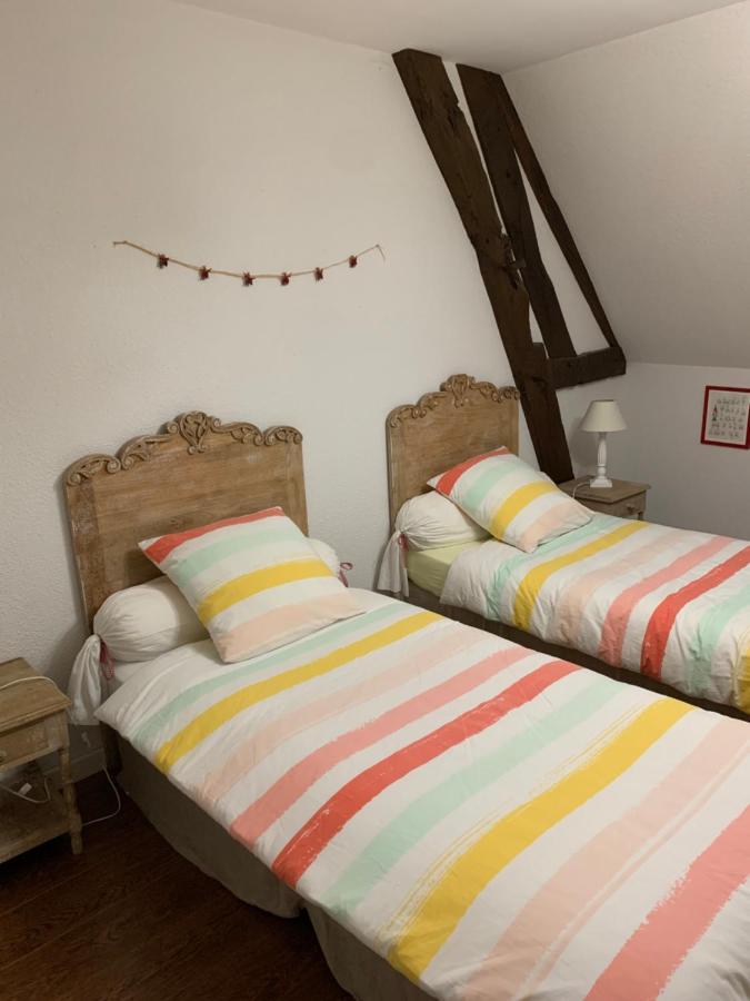 La Ferme D'Aristide Bed & Breakfast Saillenard Екстериор снимка