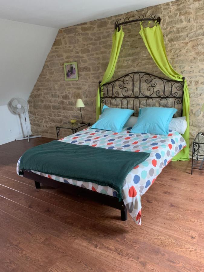 La Ferme D'Aristide Bed & Breakfast Saillenard Екстериор снимка