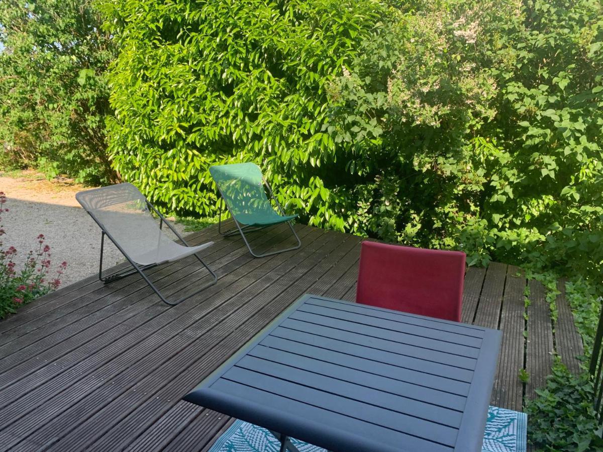 La Ferme D'Aristide Bed & Breakfast Saillenard Екстериор снимка