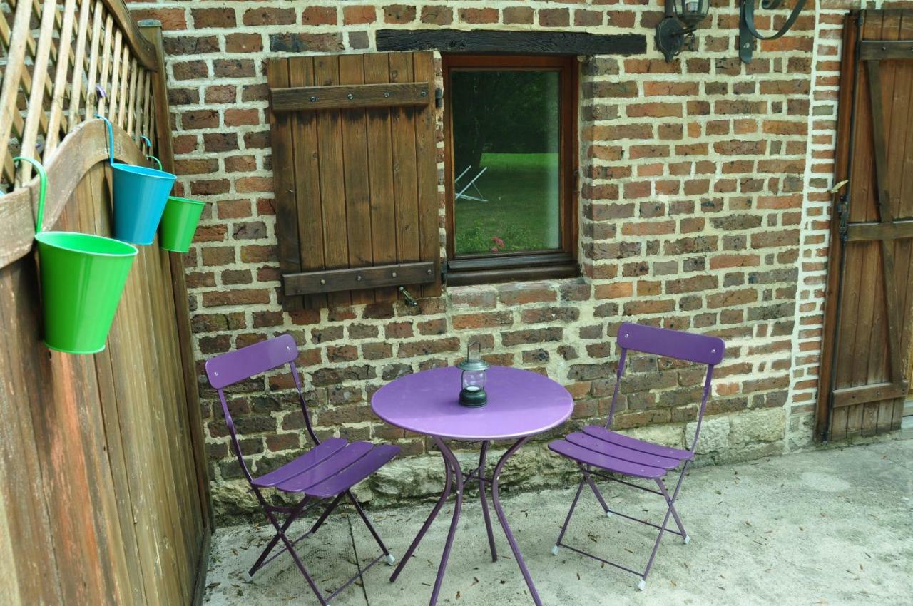 La Ferme D'Aristide Bed & Breakfast Saillenard Екстериор снимка